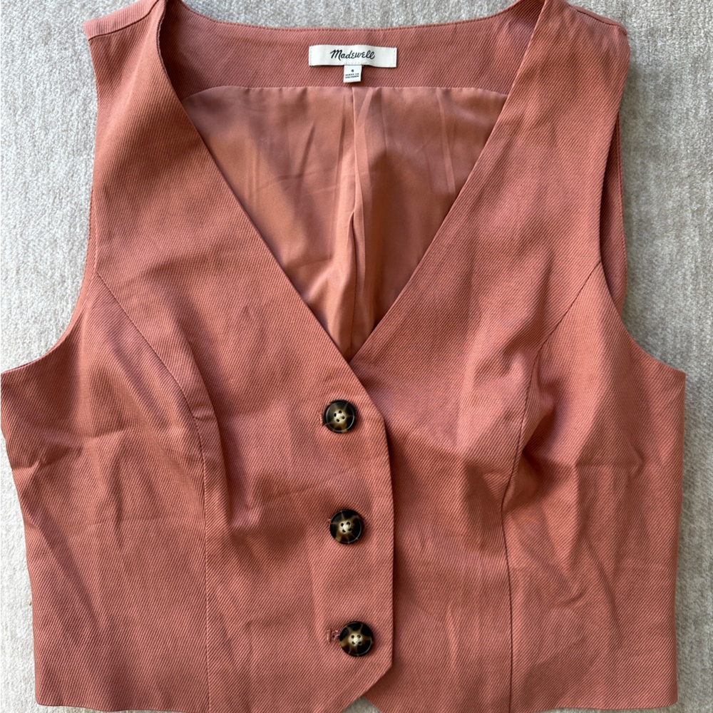 Madewell Dusty Rose Vest - Picture 2 of 5
